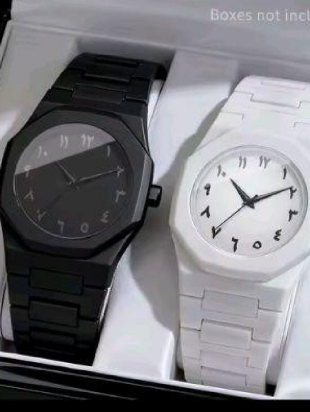 Fashion Jewelry Black and White Men's Bracelet Watches with Arabic Numerals